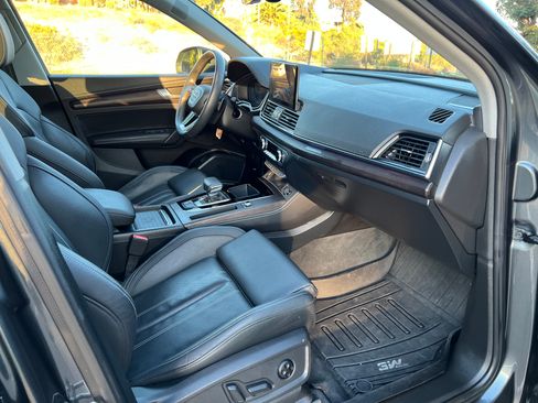 Used 2023 Audi Q5 2.0T Prestige image 11