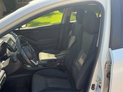 Used 2022 Subaru Crosstrek 2.0i Premium w/ Moonroof Package AWD/4WD image 6