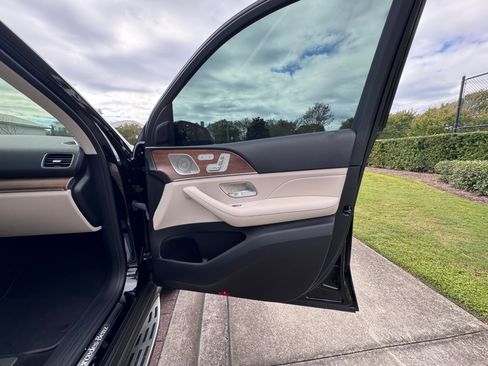 Used 2021 Mercedes-Benz GLE 350 350 Sport Utility 4D image 22