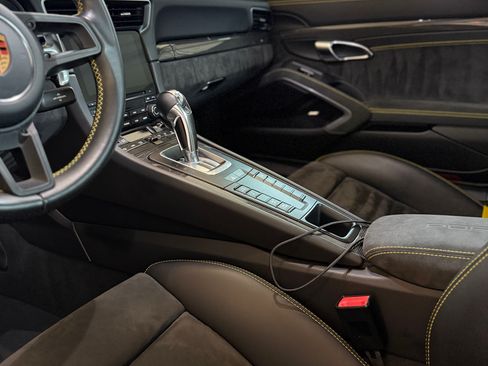 Used 2018 Porsche 911 GT3 image 22