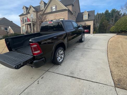 Used 2021 RAM 1500 Laramie w/ Sport Appearance Package image 13
