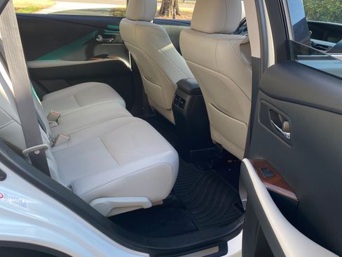 Used 2011 Lexus RX 450h AWD w/ Premium Pkg image 10