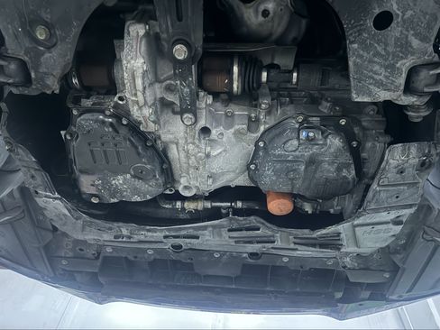 Used 2017 Nissan Sentra SR w/ Driver's Assist Package image 4