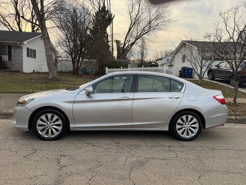Used 2015 Honda Accord EX-L image 11