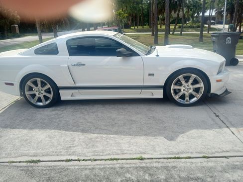 Used 2005 Ford Mustang GT image 6