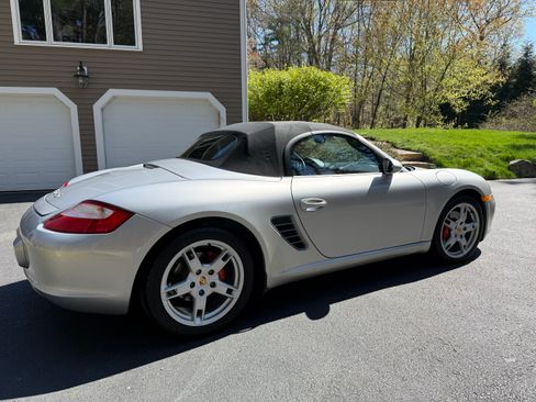 Used 2006 Porsche Boxster S RWD image 10