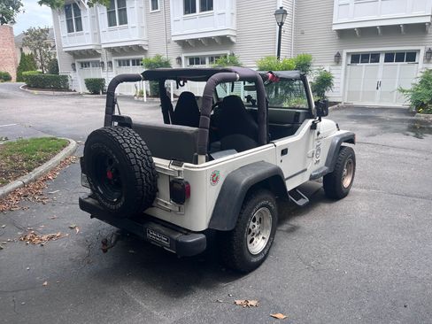 Used 1997 Jeep Wrangler Sport AWD/4WD image 6