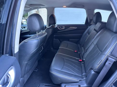 Used 2020 INFINITI QX60 Luxe w/ Essential Package image 13