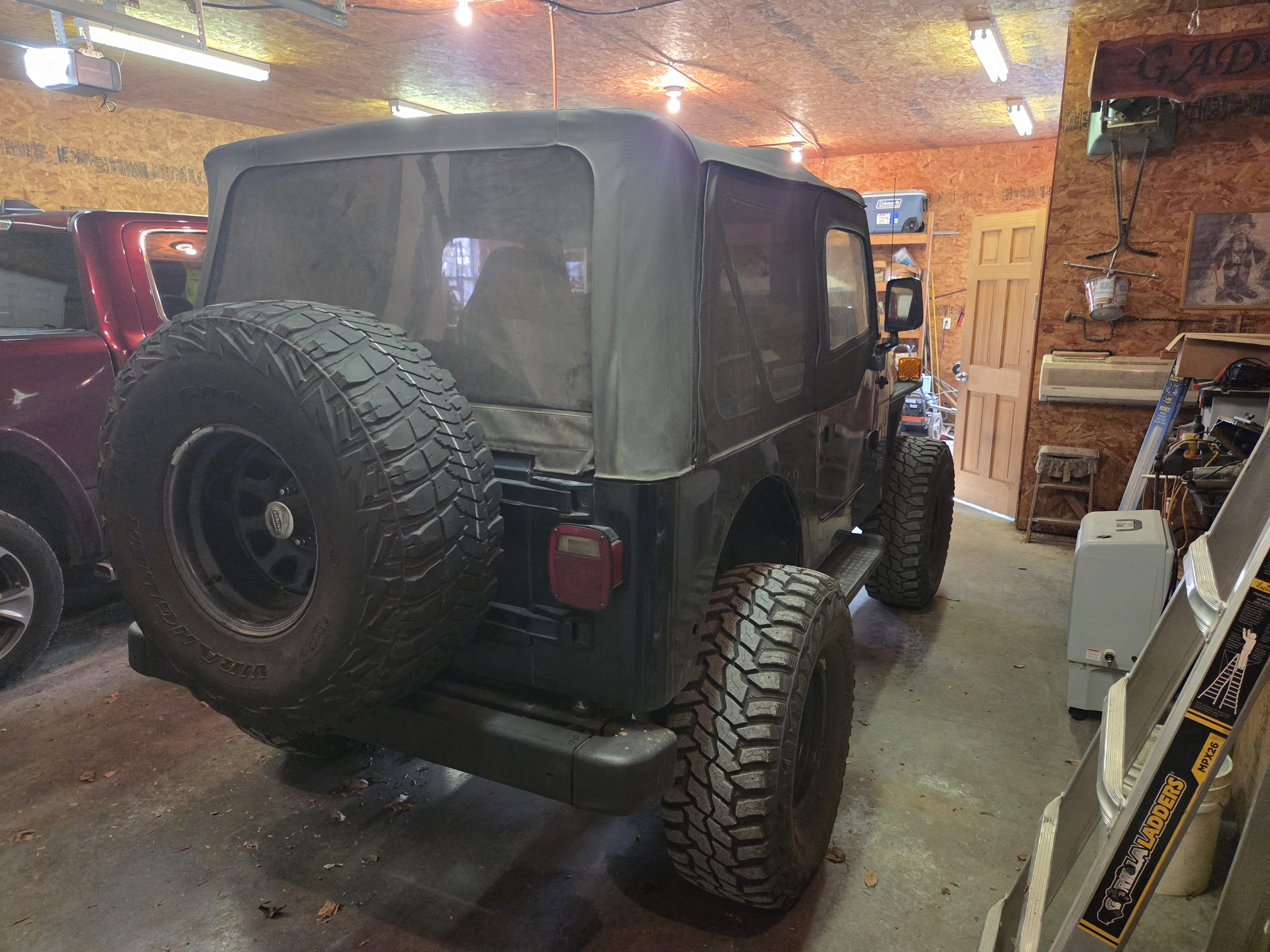 Used 1998 Jeep Wrangler SE AWD/4WD image 4