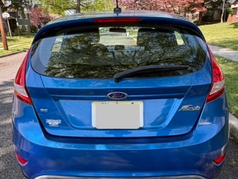 Used 2011 Ford Fiesta SE w/ 203A Rapid Spec Order Code FWD image 6