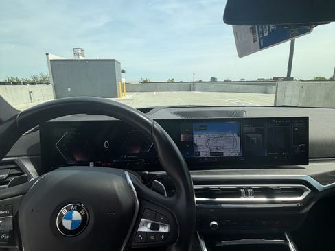 Used 2023 BMW 330i xDrive Sedan image 13