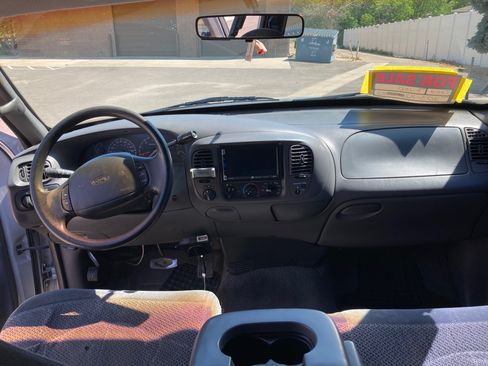 Used 2000 Ford F150 4x4 SuperCab image 10