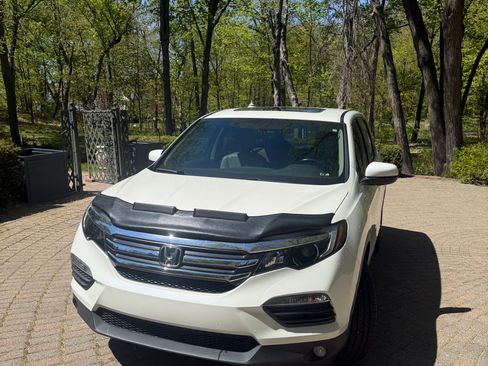 Used 2017 Honda Pilot EX-L image 5