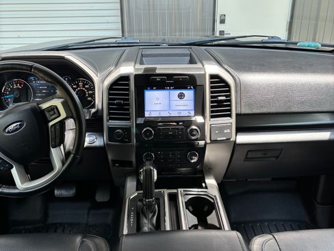 Used 2017 Ford F150 Lariat AWD/4WD image 13