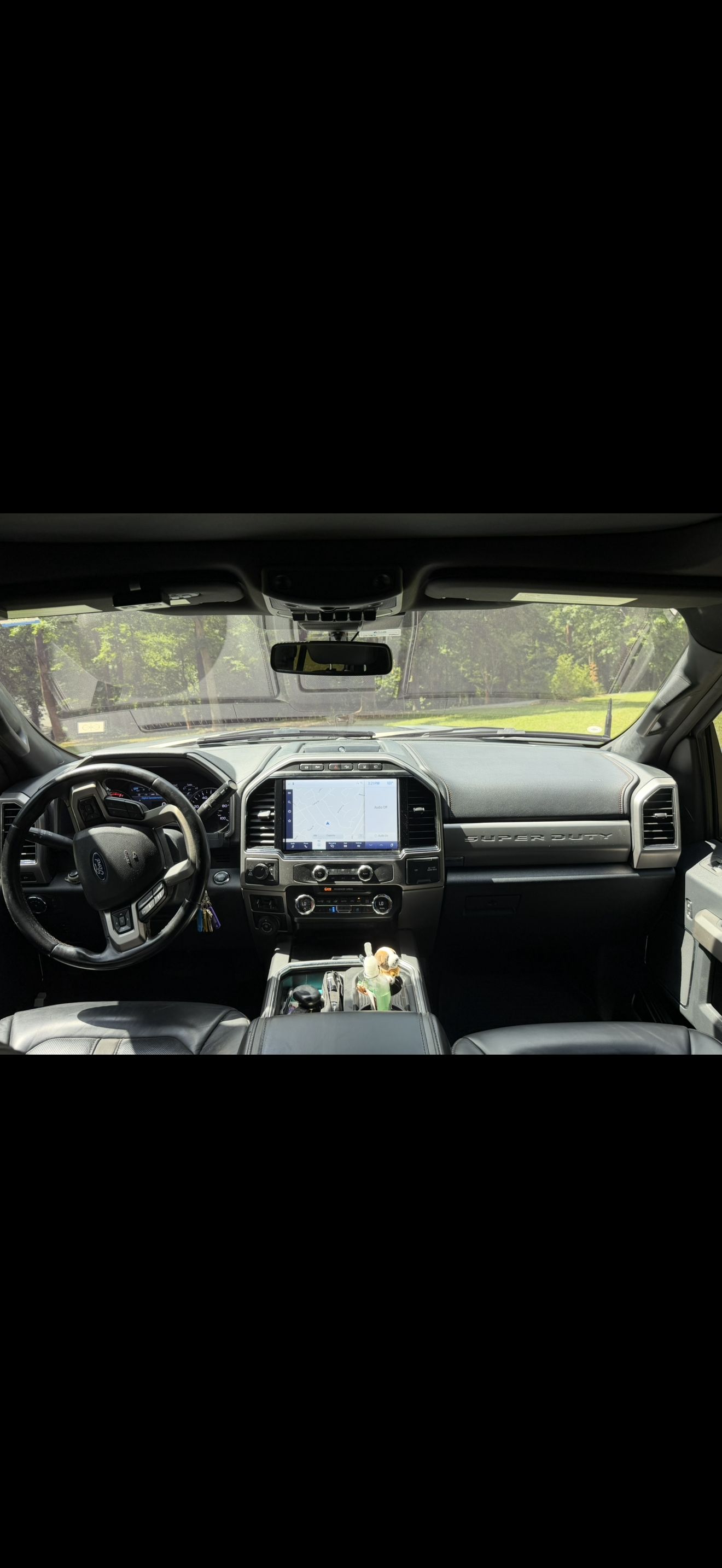 Used 2022 Ford F250 Platinum w/ FX4 Off-Road Package AWD/4WD image 23