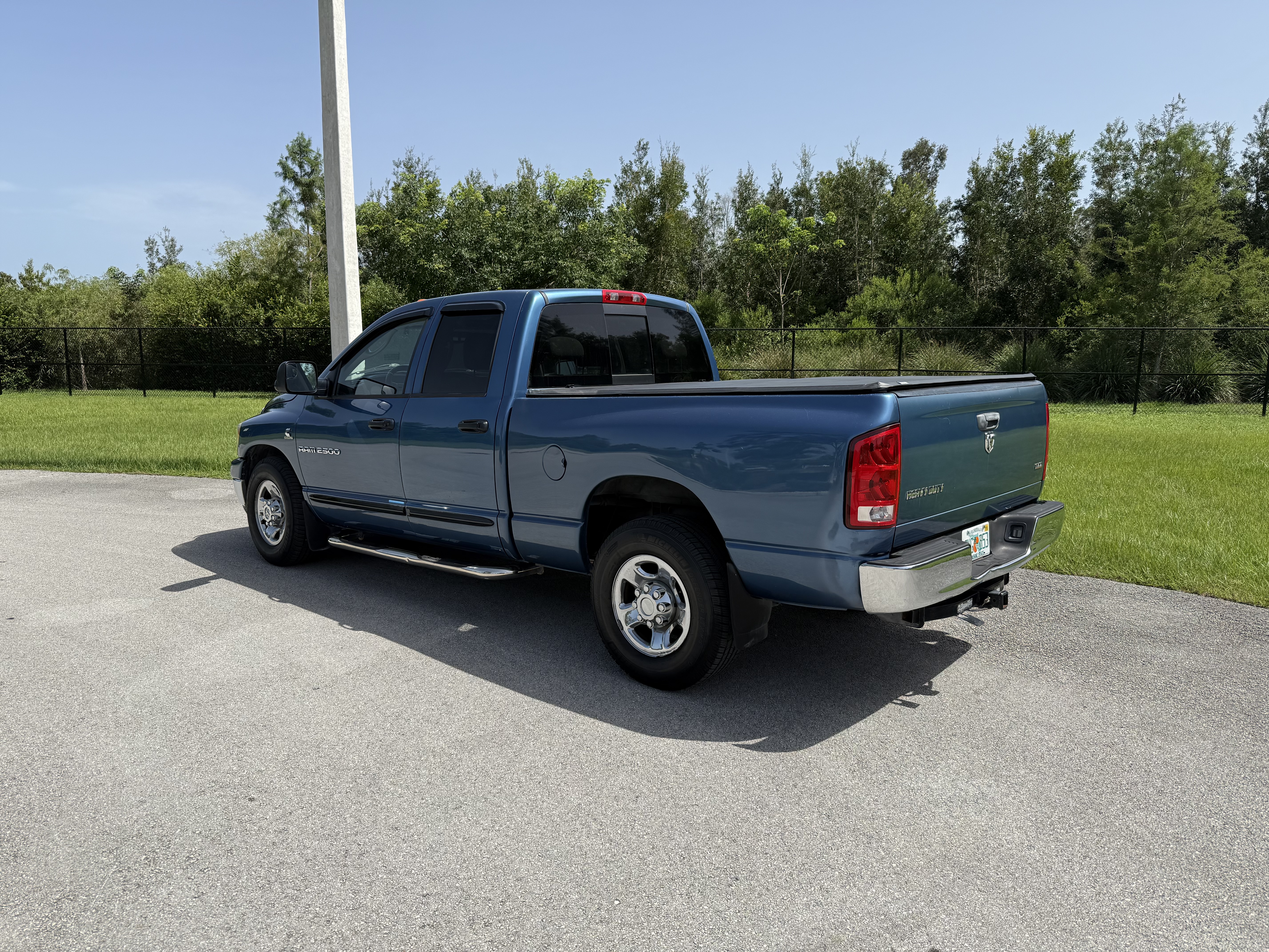 Used 2006 Dodge Ram 2500 Truck SLT w/ Light Group RWD image 5