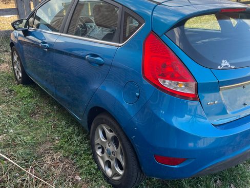 Used 2012 Ford Fiesta SES image 5
