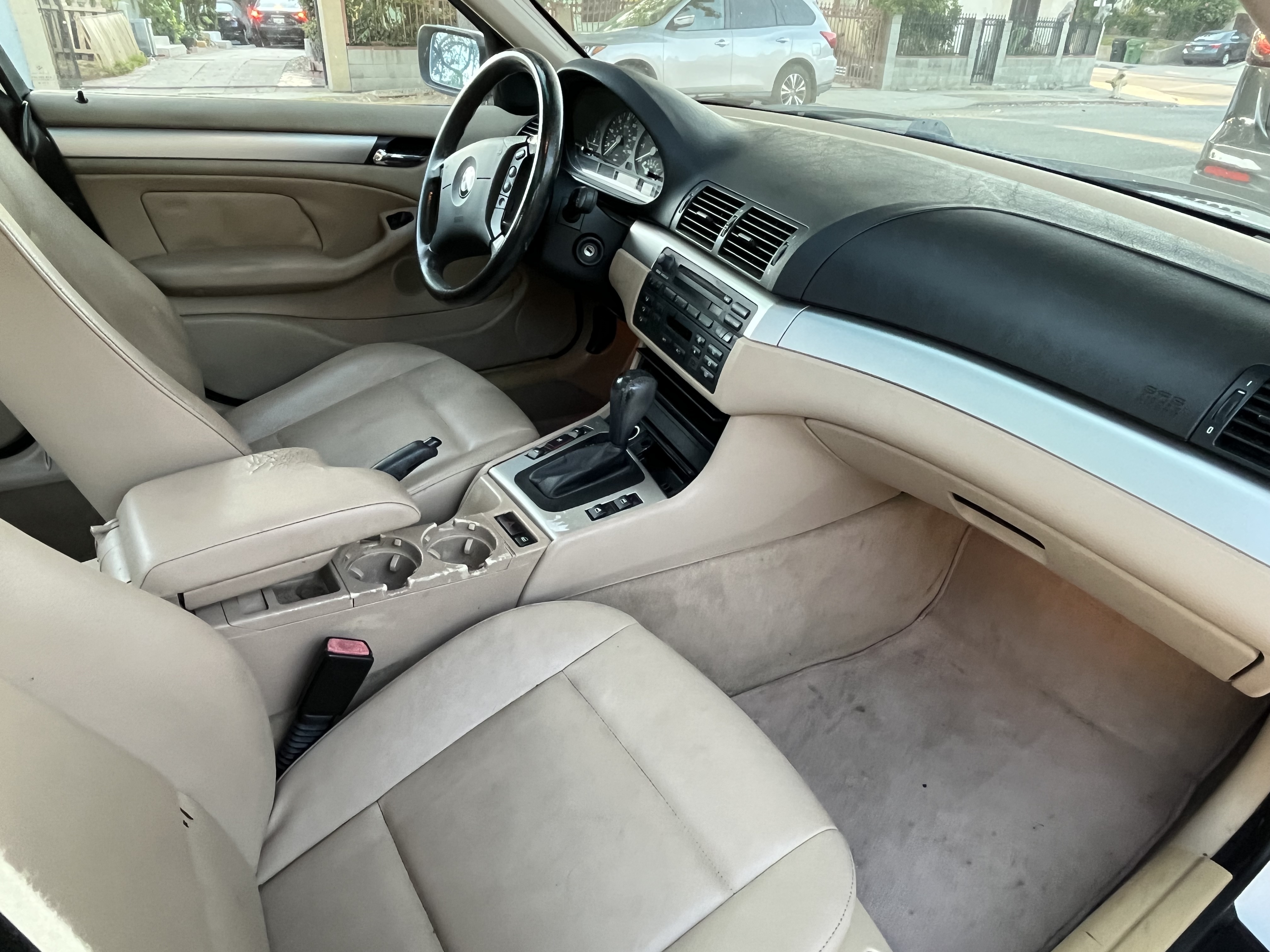 Used 2004 BMW 325i Sedan RWD image 13