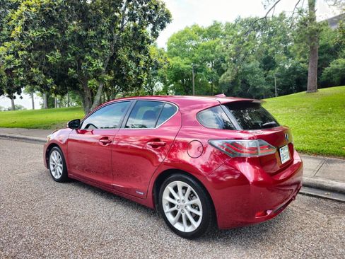 Used 2013 Lexus CT 200h image 8