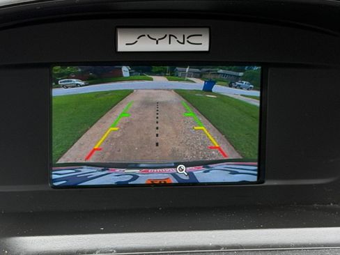 Used 2018 Ford Escape SE FWD image 18