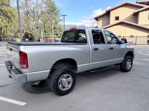 Used 2004 Dodge Ram 2500 Truck SLT image 5