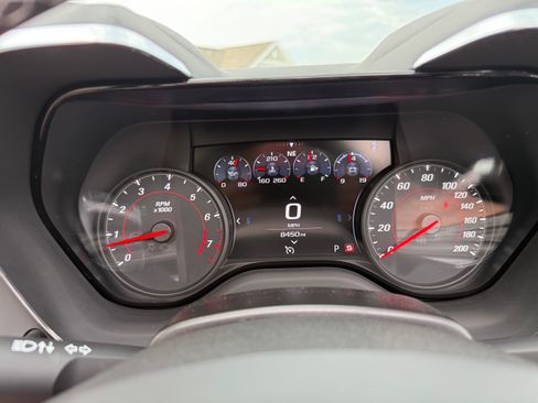 Used 2022 Chevrolet Camaro SS RWD image 10
