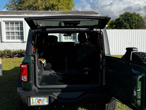 Used 2024 Ford Bronco Black Diamond image 14