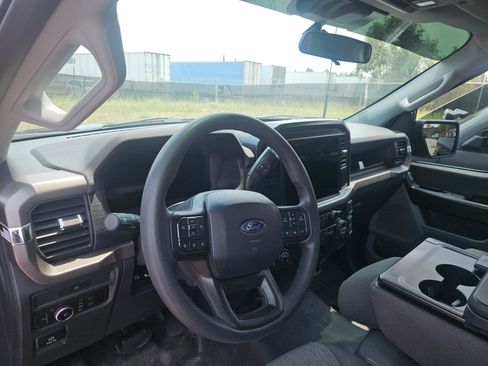Used 2025 Ford F150 XL w/ Equipment Group 103A High AWD/4WD image 17