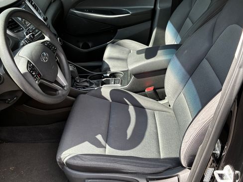 Used 2018 Hyundai Tucson SE image 9