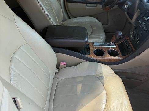 Used 2012 Buick Enclave Leather w/ Trailering Provision Package FWD image 10