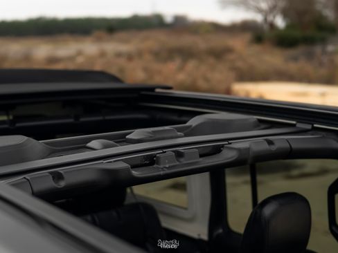 Used 2019 Jeep Wrangler Unlimited Sahara image 59