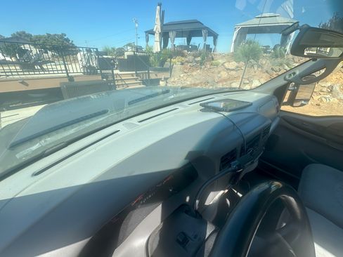 Used 1999 Ford F250 2WD SuperCab Super Duty image 15