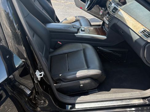 Used 2014 Mercedes-Benz E 350 4MATIC Sedan image 13
