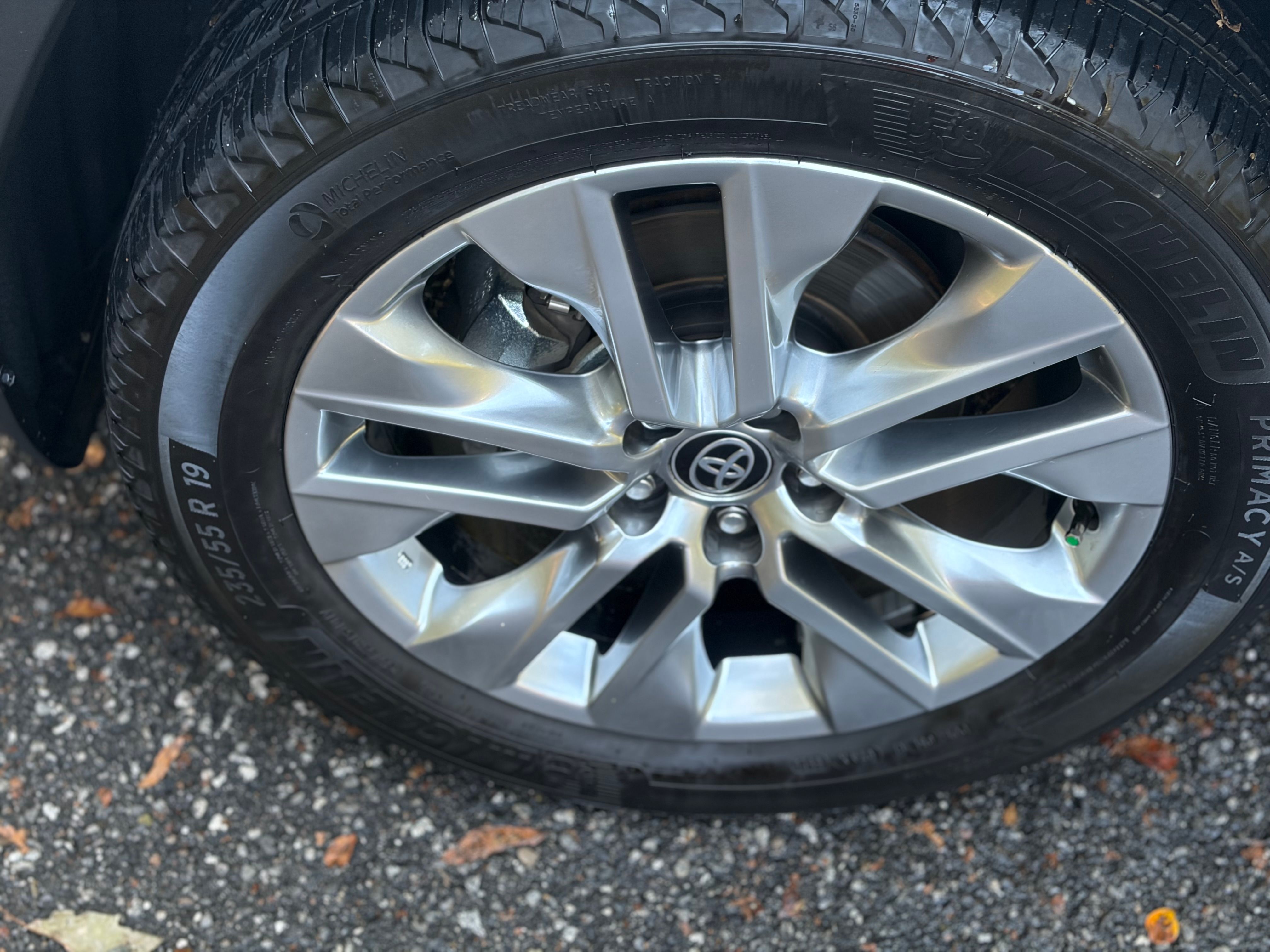 Used 2025 Toyota RAV4 XLE Premium w/ Weather Package FWD image 12
