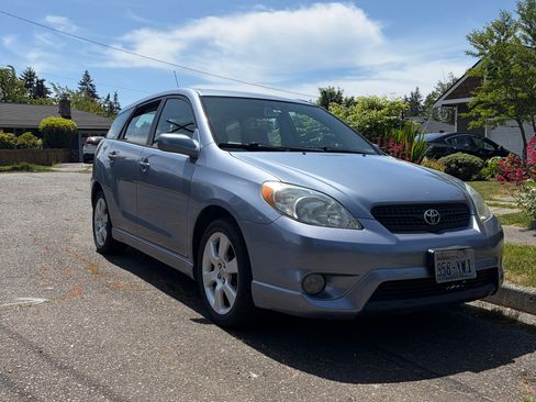 Used 2006 Toyota Matrix XRS FWD image 12