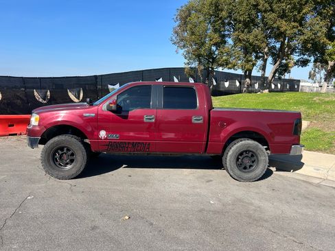 Used 2005 Ford F150 XLT image 4
