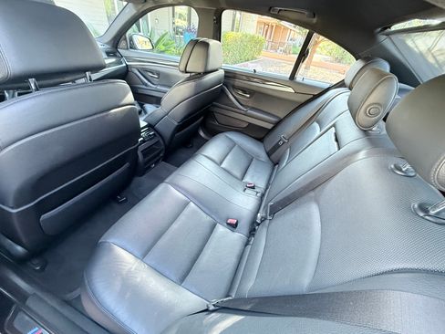 Used 2013 BMW 550i Sedan image 11
