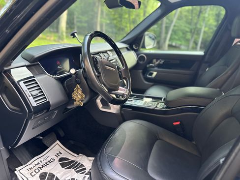 Used 2018 Land Rover Range Rover HSE AWD/4WD image 9