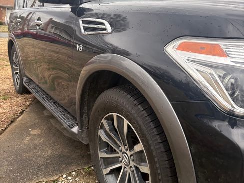 Used 2020 Nissan Armada SL w/ Premium Package image 6