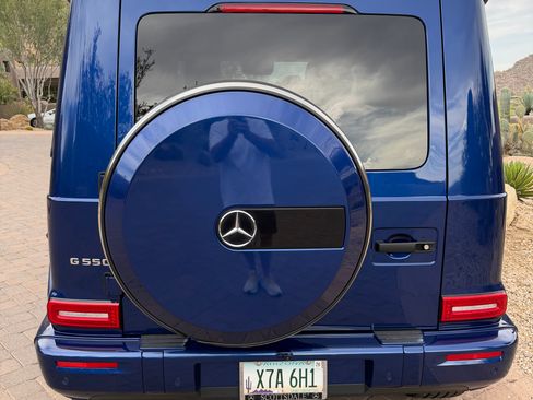 Used 2025 Mercedes-Benz G 550 image 5