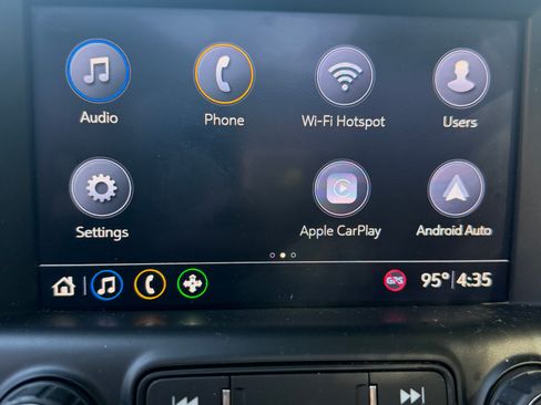 Used 2020 GMC Terrain SLT w/ Preferred Package FWD image 10