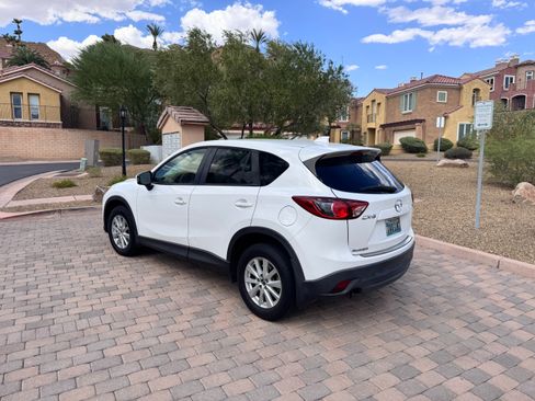 Used 2013 MAZDA CX-5 Touring w/ Touring Tech Pkg FWD image 4