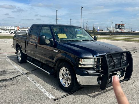 Used 2005 Ford F250 Lariat RWD image 9