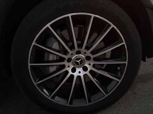Used 2020 Mercedes-Benz GLC 300 4MATIC Coupe image 25