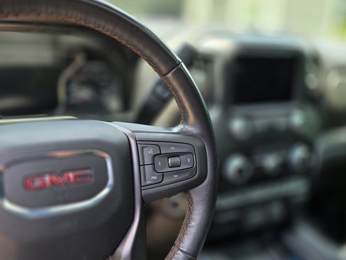 Used 2021 GMC Sierra 1500 AT4 w/ AT4 Value Package image 15