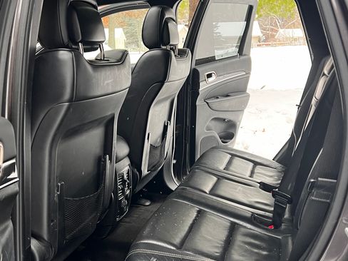 Used 2015 Jeep Grand Cherokee Overland image 16