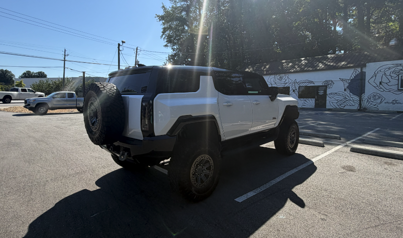 Used 2025 GMC Hummer EV 3X AWD/4WD image 11