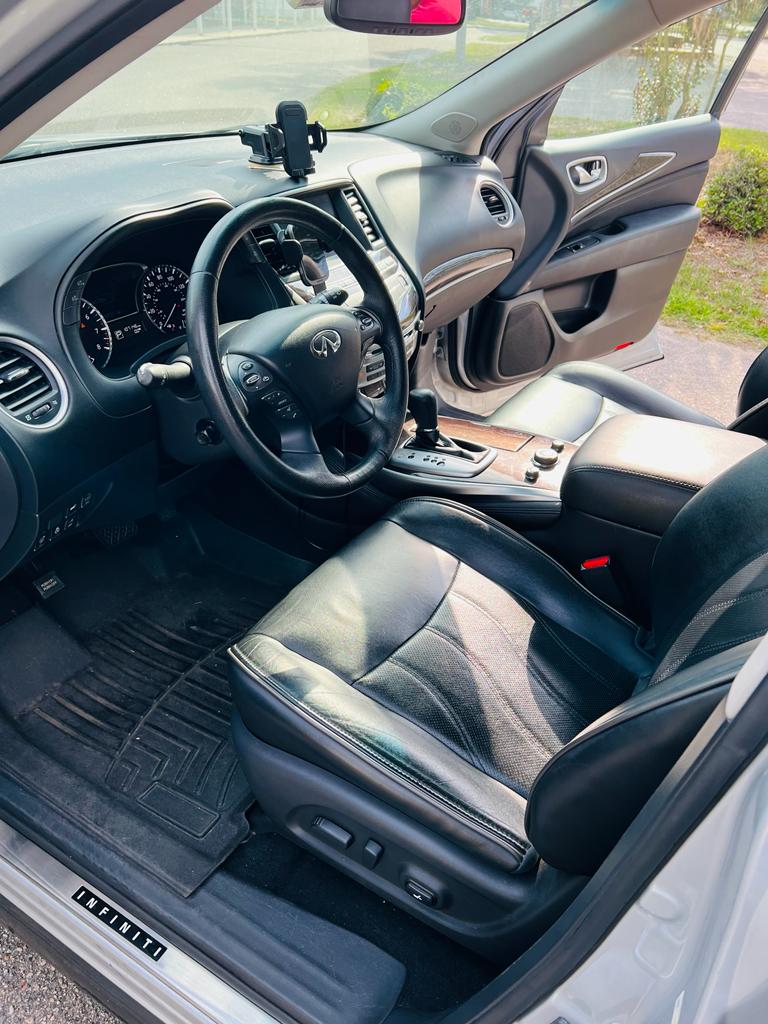 Used 2013 INFINITI JX35 FWD w/ Premium Pkg image 8
