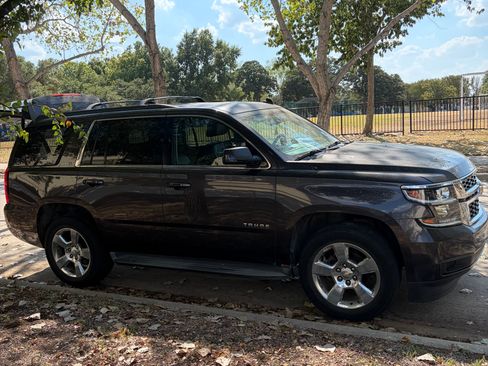 Used 2015 Chevrolet Tahoe LT w/ Max Trailering Package AWD/4WD image 4