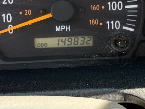 Used 2000 Toyota Tundra SR5 image 25